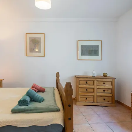 펜션 Casa Alina, Old Town With Garage