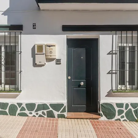 Casa Alina, Old Town With Garage Vakantiehuis *