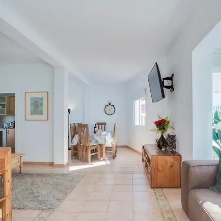 Casa Alina, Old Town With Garage بيت للعطل