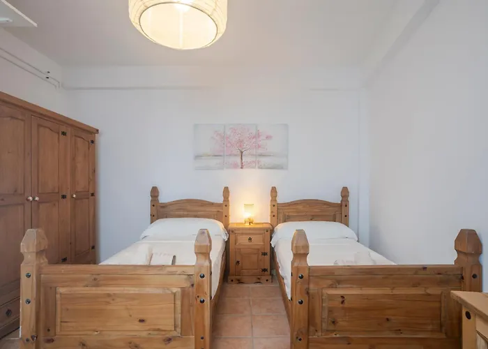 Tatil Evi Casa Alina, Old Town With Garage Marbella