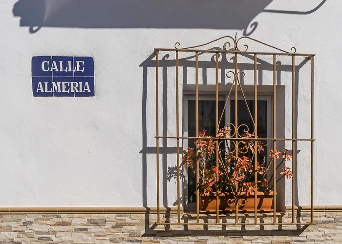 Casa Alina, Old Town With Garage Marbella